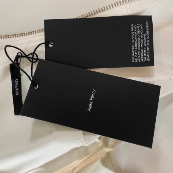 Alex Perry Valentine Dress - White - Sz AU8 - Picture 8 of 8